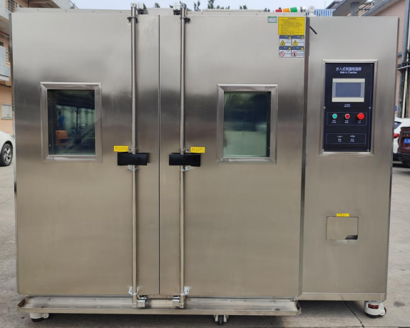 Customer Case: Walk-in Constant Temperature and Humidity Chamber